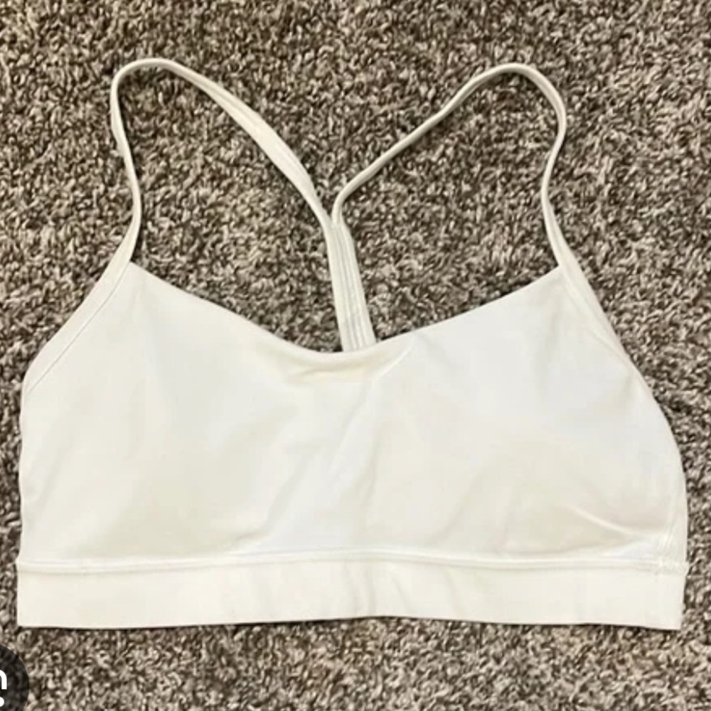 lululemon athletica White Flow Y Bra size 6